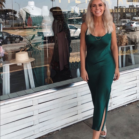 Wild Ones Slippery When Wet Dress - Picture 2 of 16